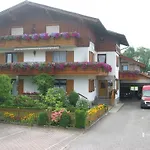 Bed & Breakfast Gastehaus Heidi Wals-Siezenheim