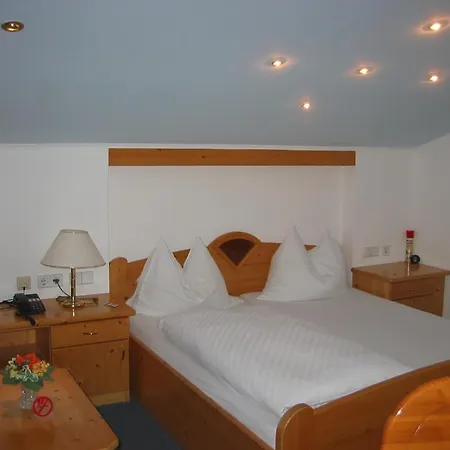 海迪宾馆 住宿加早餐酒店 3*