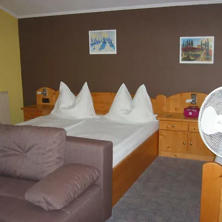 Gastehaus Heidi Bed & Breakfast Wals-Siezenheim