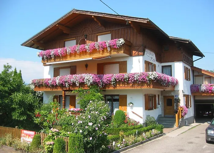 Gastehaus Heidi 3*