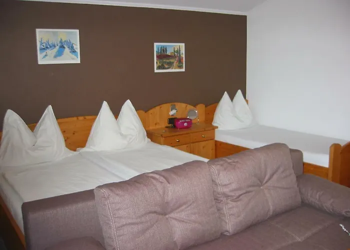 Gastehaus Heidi Bed & Breakfast